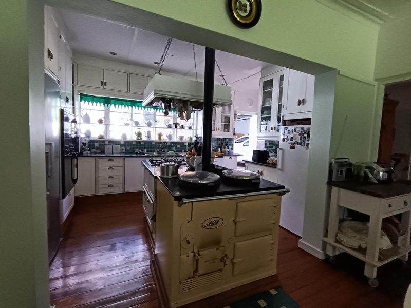 Charming Family Home: Ideal for Guesthouse or Airbnb - Photo 8