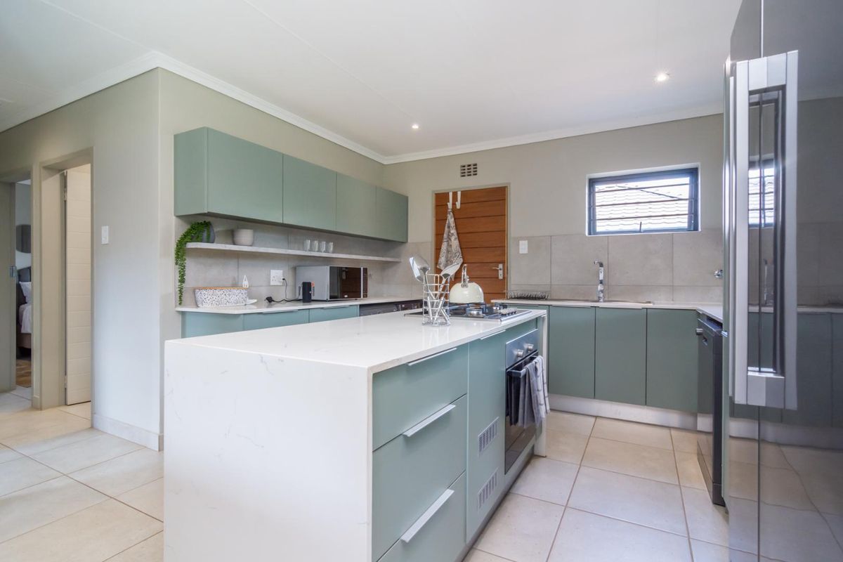 Stunning 89m2 3-Bedroom Home in Lion Pride Lifestyle Estate - Photo 5