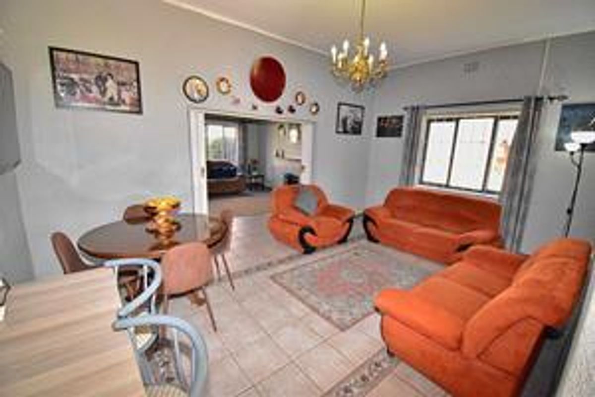 Exceptional Property Zoned Business 2 - Photo 4