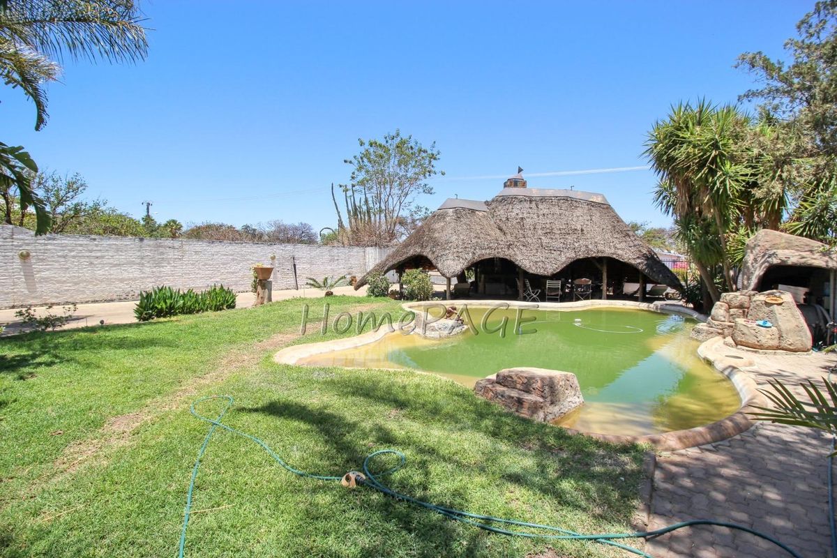Otjiwarongo :  Entertainers Home For Sale - Photo 3