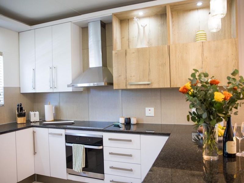Modern Furnished Apartment Near City Centre & Maerua Mall - Photo 3