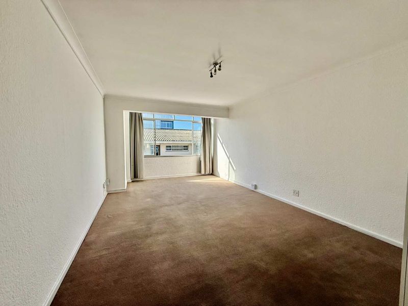 Platinum Mile Investment Apartment - Photo 6