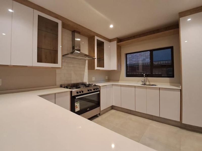 NEW DEVELOPMENT COMING SOON Ultra-Modern Spec Home!! - Photo 6