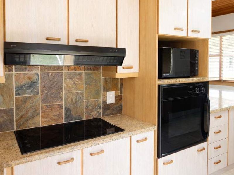 3 Bedroom House for Sale in Dana bay - Photo 4