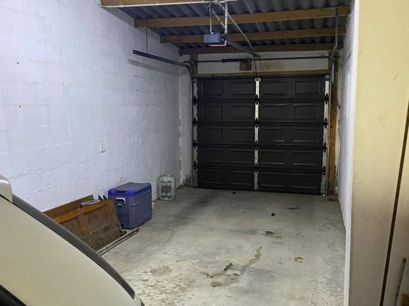 Move, Shift, Live: The Ultimate Adaptable-Flow Home - Photo 9