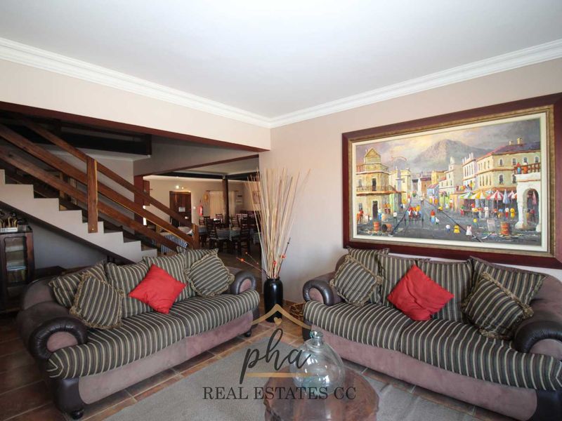 Guesthouse for sale - Swakopmund (Extension 9) - Photo 8