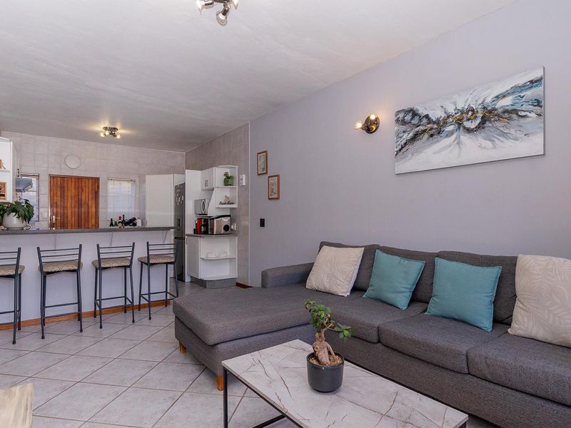 FULL TITLE DUPLEX - Photo 8