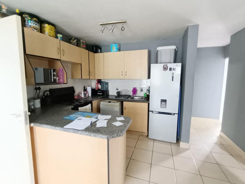Apartment For Sale in Verwoedpark  Alberton - Photo 5