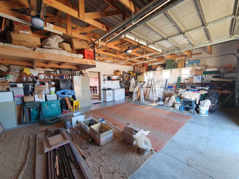 Situated walking distance from the Woermann Brock Supermarket. - Photo 10