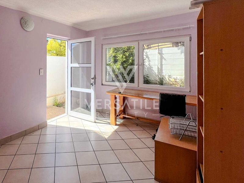 3 Bedroom House for Rent in Hochlandrand - Photo 4