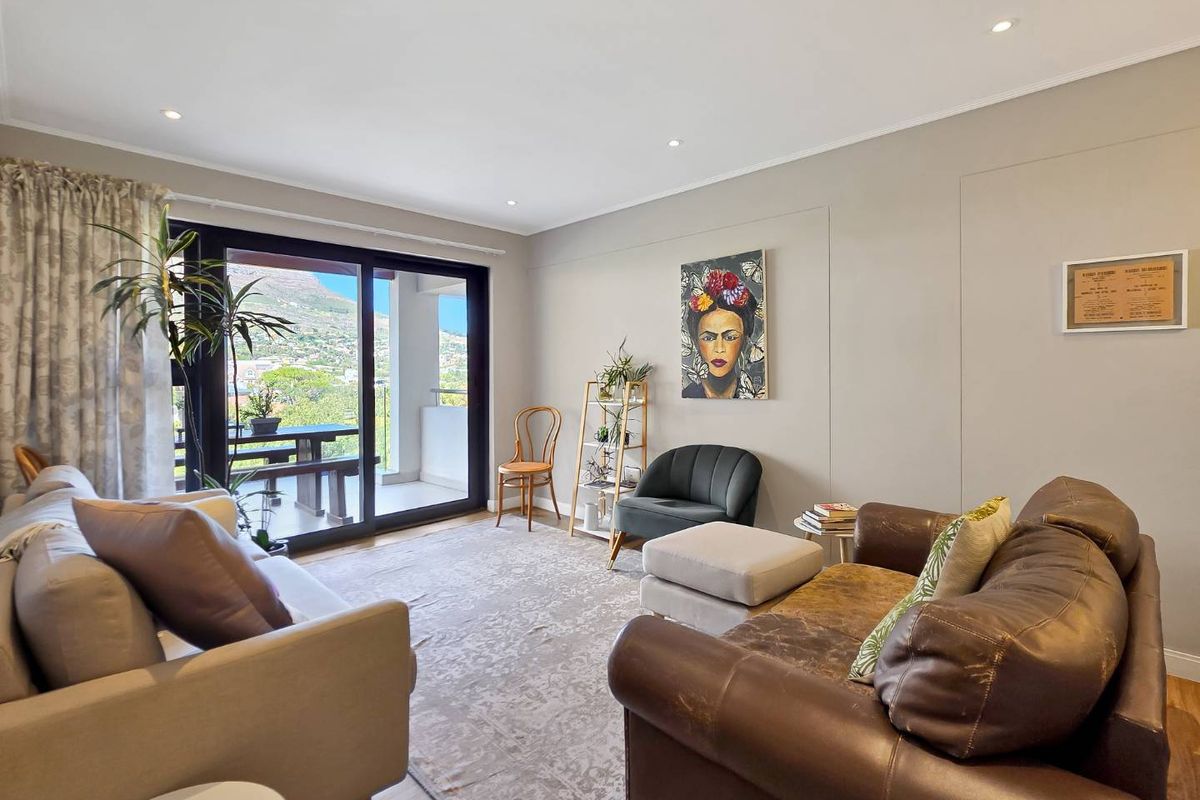 Peaceful 2 Bedroom 2 Bathroom Apartment - Photo 5