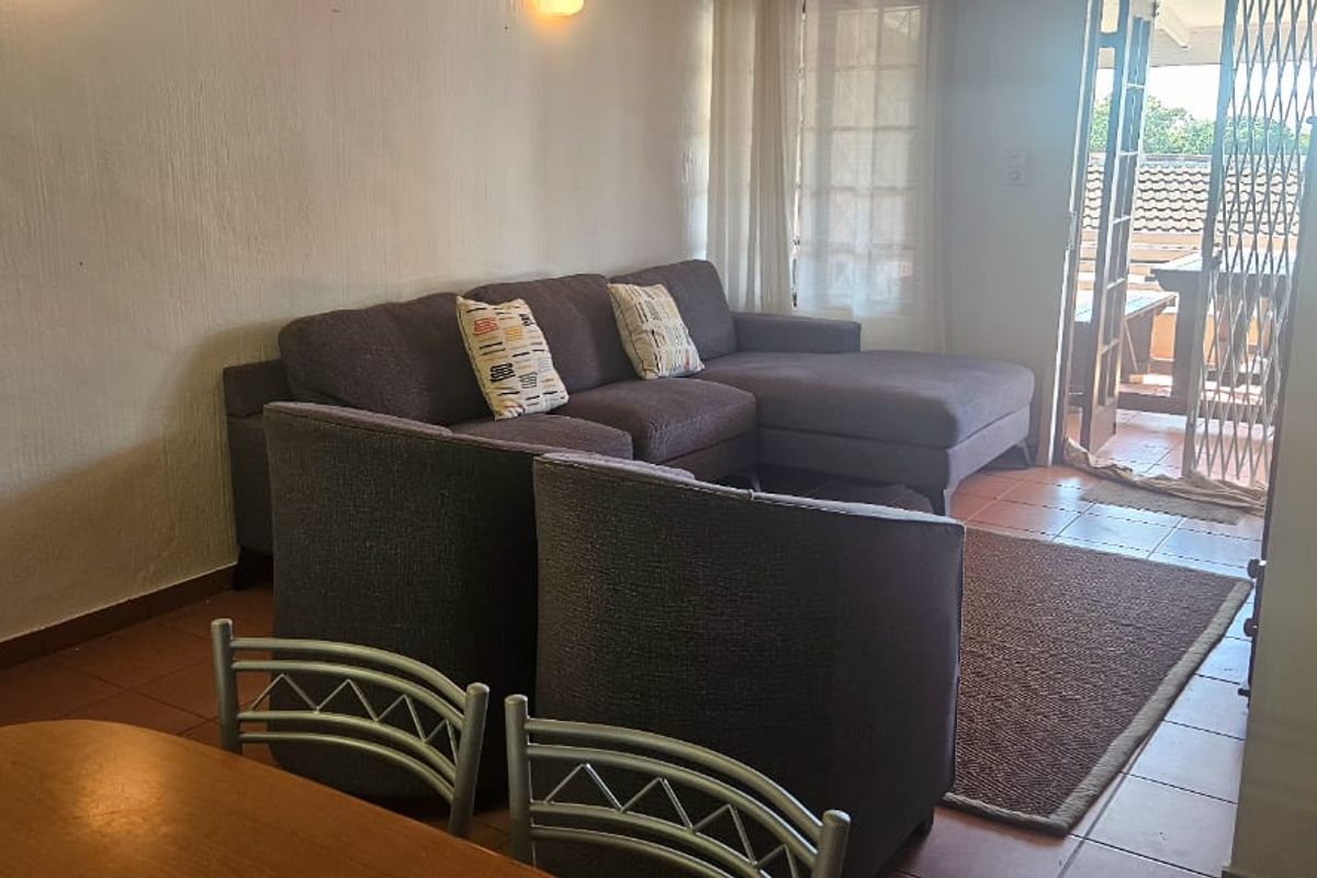Coastal Living at Its Best – 3 Bedroom Fully Furnished Home to Rent in Port Edward - Photo 4