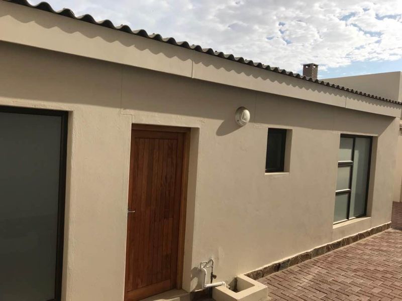 FOR SALE - 3 BEDROOM HOUSE IN LONG BEACH,WALVIS BAY - Photo 10