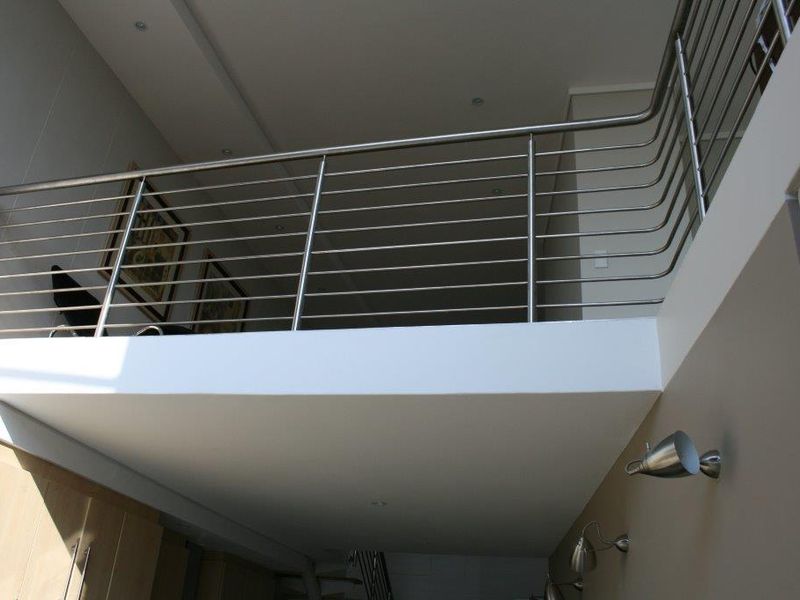 FURNISHED PENTHOUSE - Photo 3