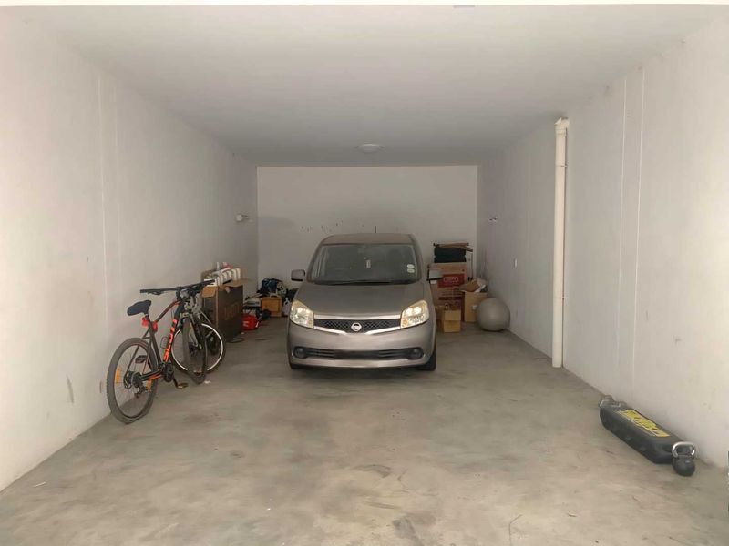 TOWNHOUSE FOR SALE - Photo 2