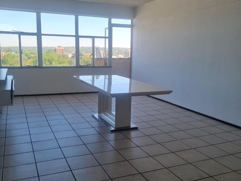 Central Benoni Gem: 2 Bedroom Apartment for Sale - Photo 10