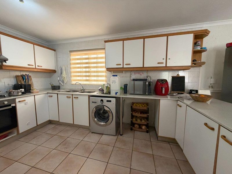 3 Bedroom Apartment to Rent in Villa Med, Willard Beach, Ballito - Photo 4