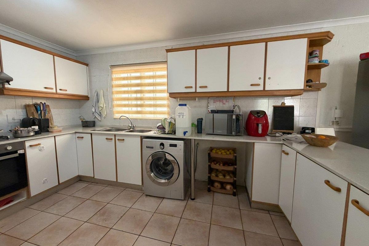 3 Bedroom Apartment to Rent in Villa Med, Willard Beach, Ballito - Photo 4