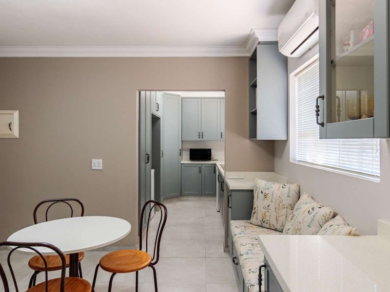 Spacious 4-Bedroom Family Home with Three Living Areas in Levyvale, Uitenhage - Photo 6