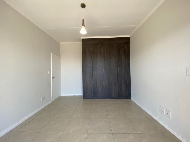 1 Bedroom Apartment let in Sandown - Photo 8