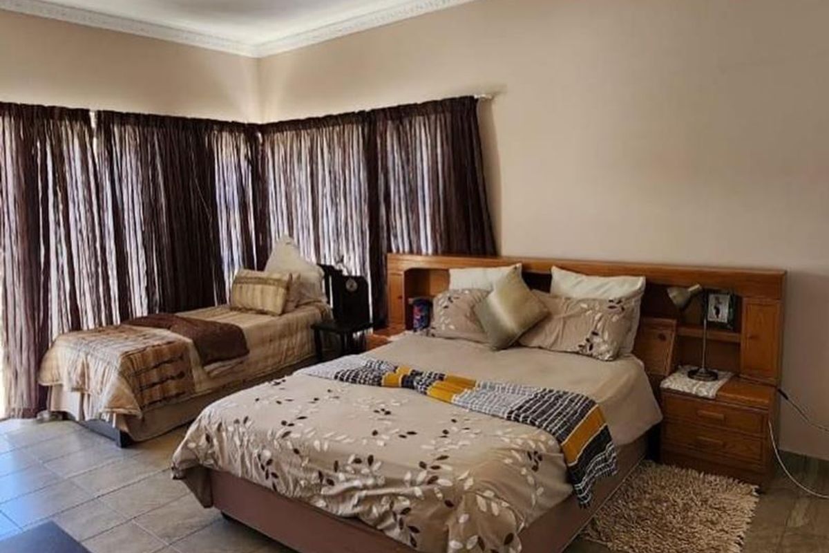 ✦ PRICE REDUCED – NOW N$7,900,000 (Excl. Costs) Previously listed at N$8,500,000 - Photo 3