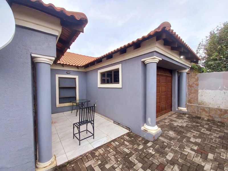 Three bedrooms house for sale in Lotus Gardens - Photo 3