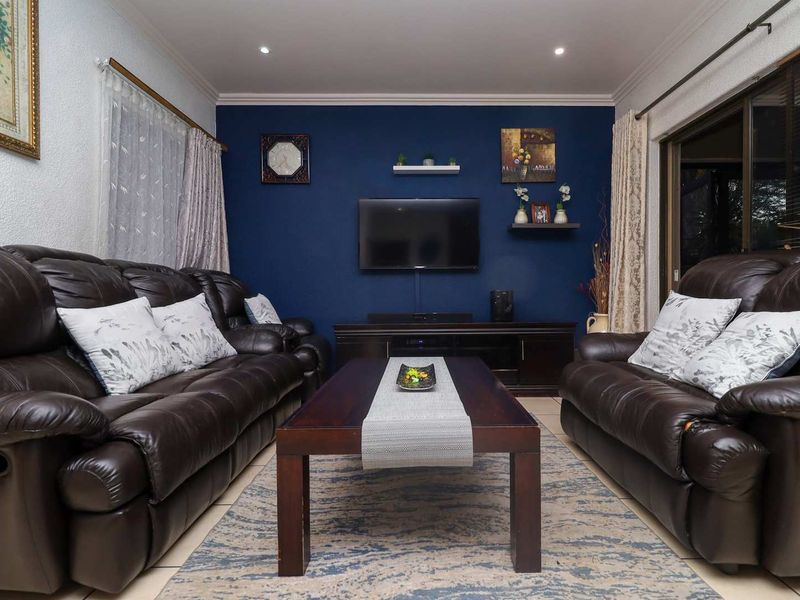 Discover Space and Style in This Stunning Family Home! - Photo 5