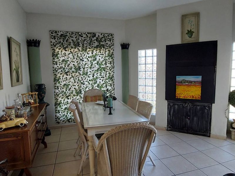 Stylidh double story estate living - Photo 10