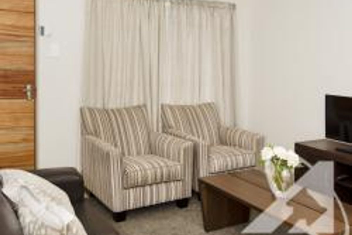 Townhouse for Sale – Pioniers Park Ext 1 - Photo 4