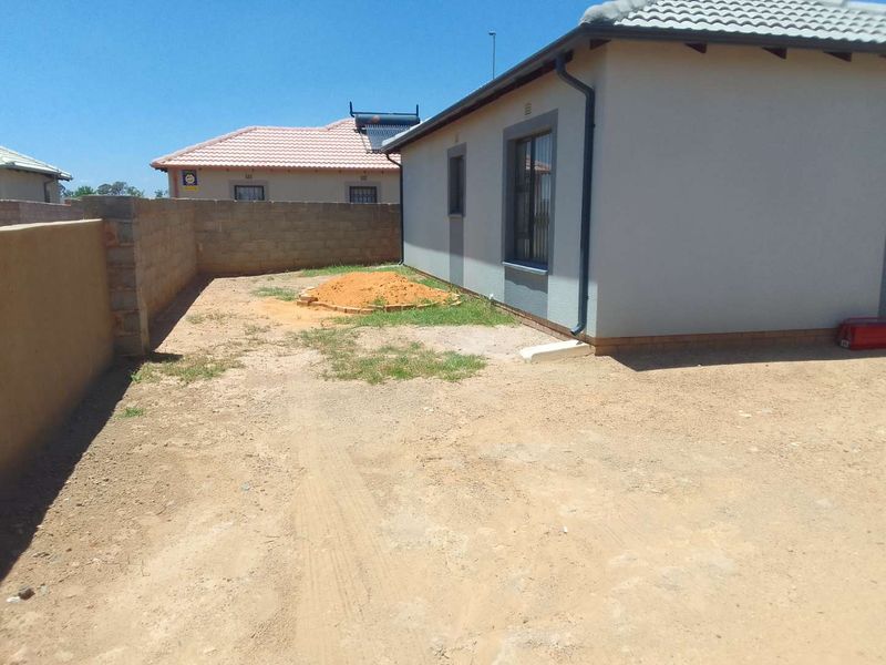 New developments three bedrooms house for sale in Benoni - Photo 5