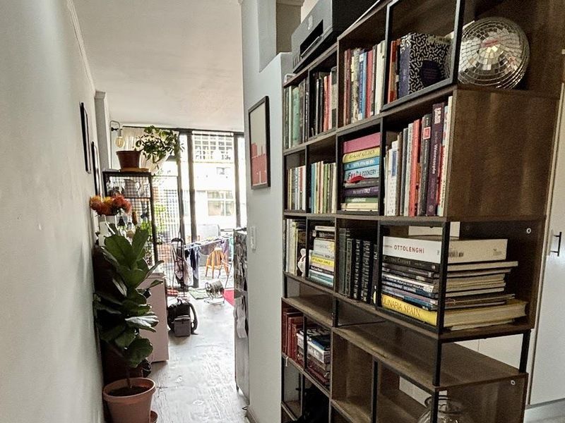 Stunning Four Seasons Apartment! - Photo 5