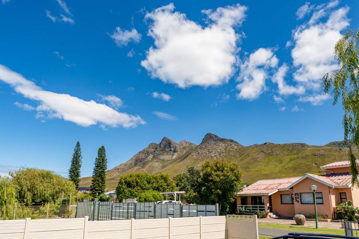 Beautifully Renovated Home Offering Exceptional Income Potential - Photo 2