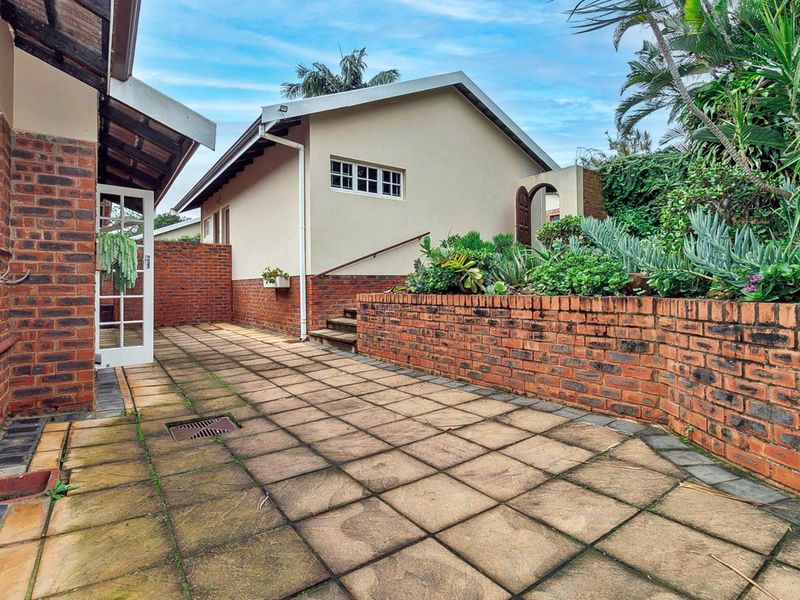 Make Memories in This Family-Friendly Gillitts Home - Photo 10