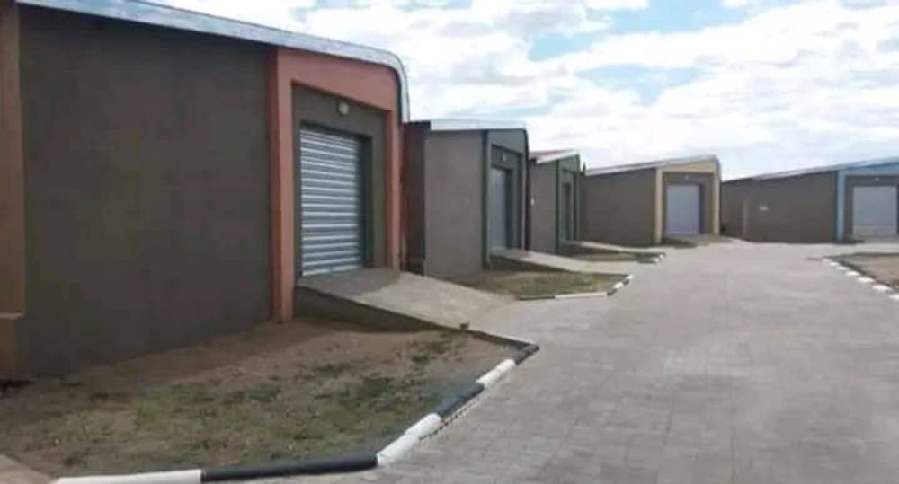 Exterior View of Storage/Workshop 