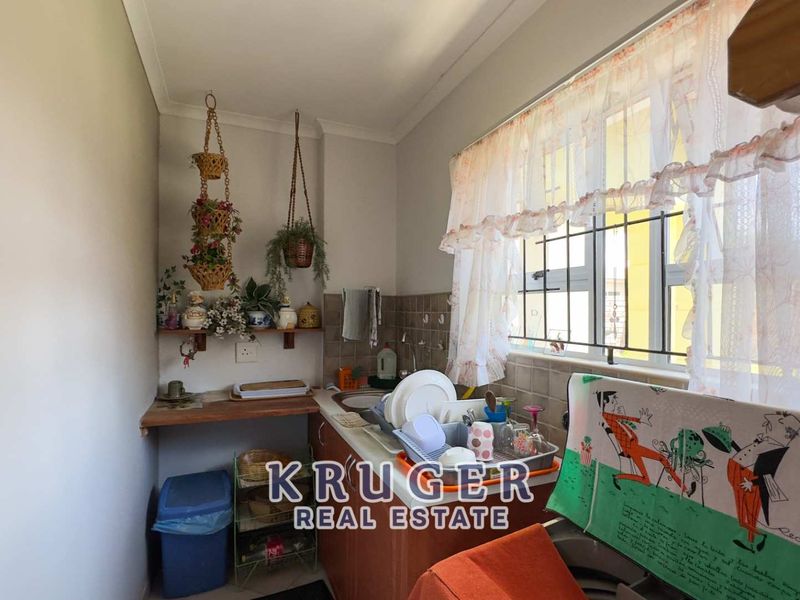 3-bedroom house for sale - Photo 10