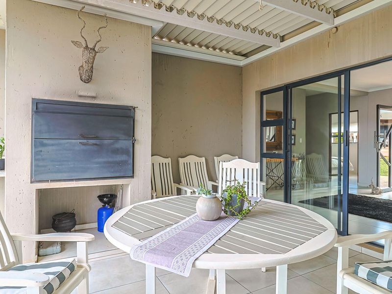 Modern convenience and natural tranquility - Photo 10