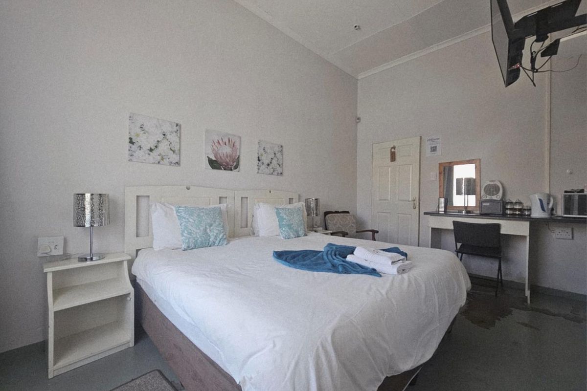 **Luxury 4-Star Guesthouse for Sale: A Prime Investment Opportunity** - Photo 2