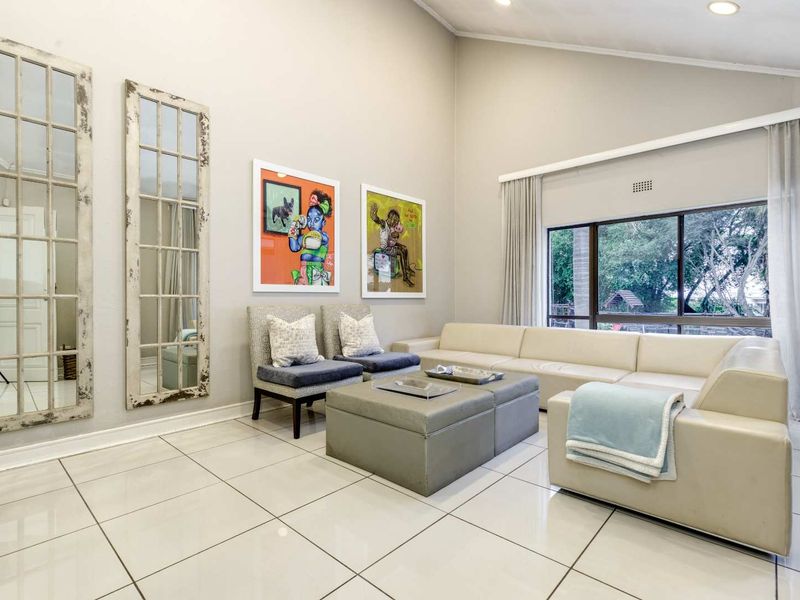 FOR SALE 4 BEDROOM FAMILY HOME - WITH DEVELOPMENT POTENTIAL!!! - Photo 5