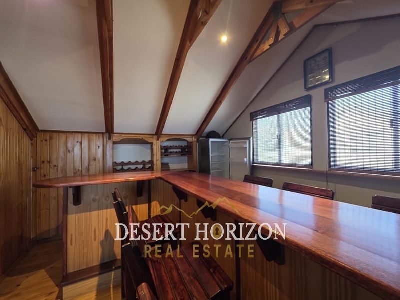 Long Beach | Stunning Double-Storey Townhouse for Sale – Sea View Living - Photo 4