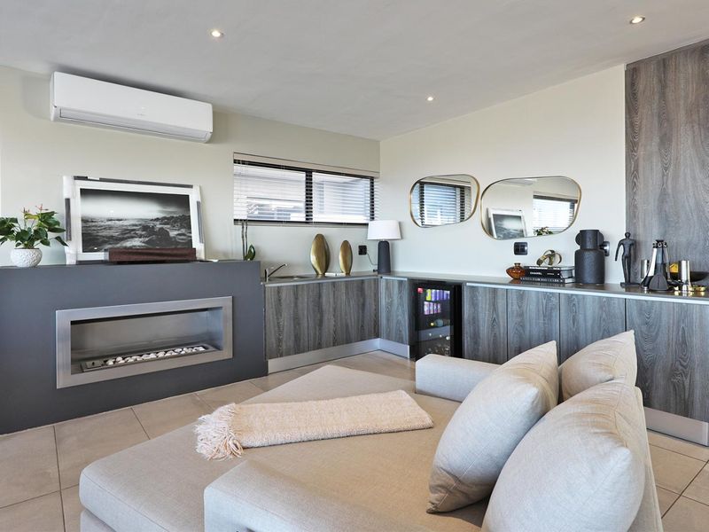 Ultra-modern 4 Bedroom home in Baronetcy - Photo 7