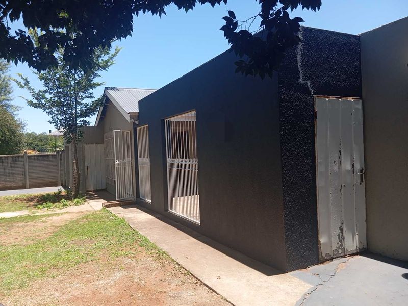 3 Bedroom House For Sale in Vanderbijlpark CW1 - Photo 7