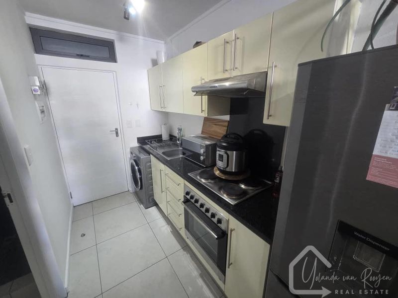 THE ULTIMATE BACHELOR RETREAT - Photo 3