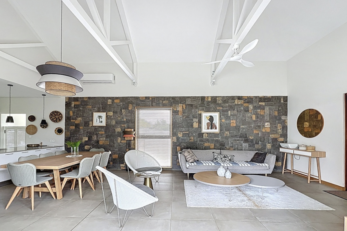 Contemporary Luxury in the Heart of Grand Baie - Photo 2