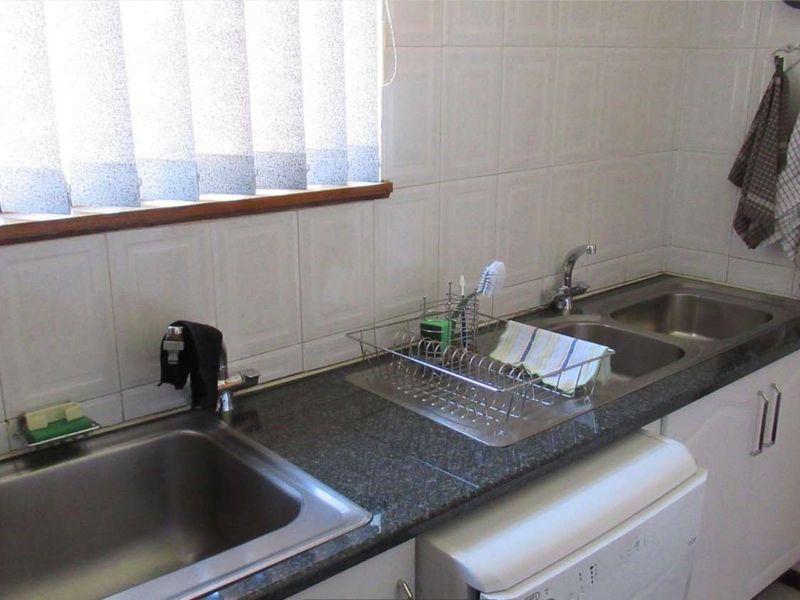 Beautiful Family House for sale - Photo 3