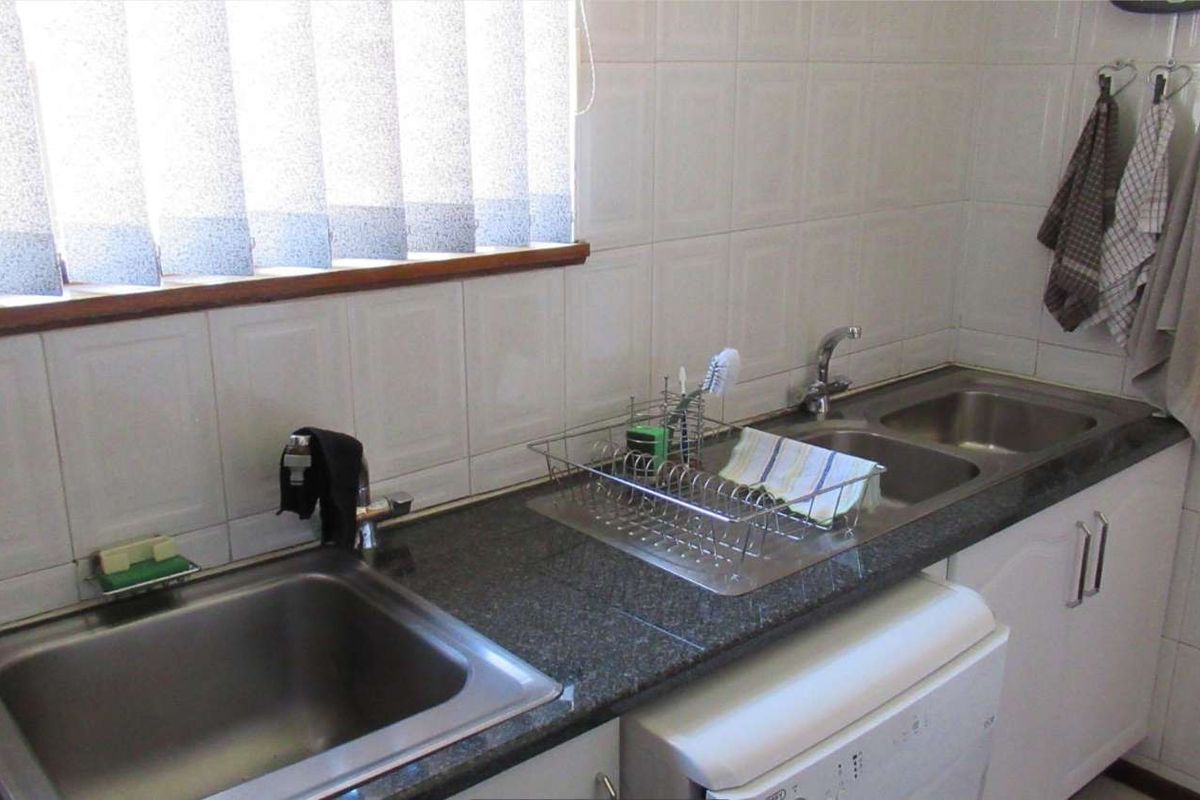 Beautiful Family House for sale - Photo 3