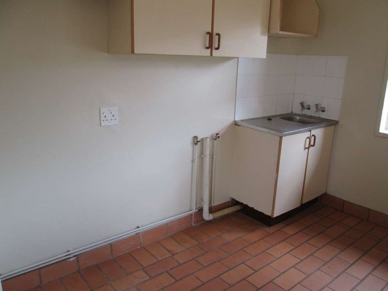 3 BEDROOM TOWNHOUSE TO RENT IN ANNLIN - Photo 8