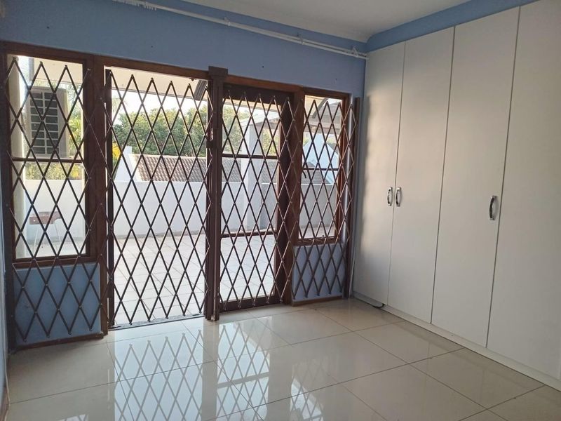 A cosy lock up and go townhouse to rent - Photo 7