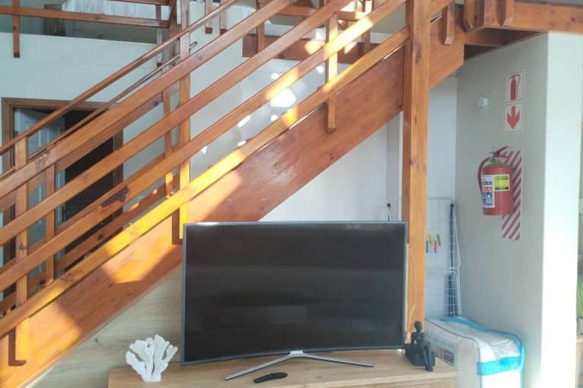 For Rent Furnished Penthouse Swakopmund - Photo 2