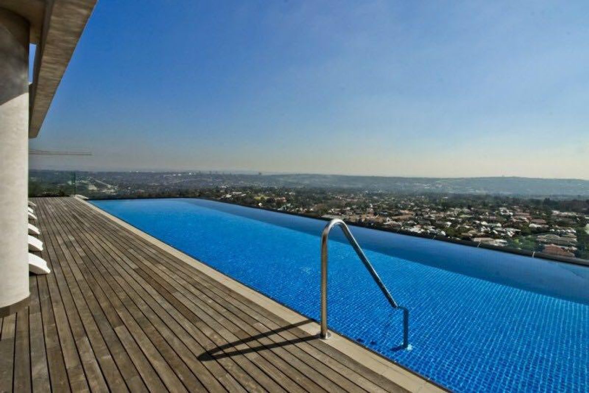 SUPERLATIVE 1 BED FULLY FURNISHED APARTMENT IN MORNINGSIDE - Photo 3