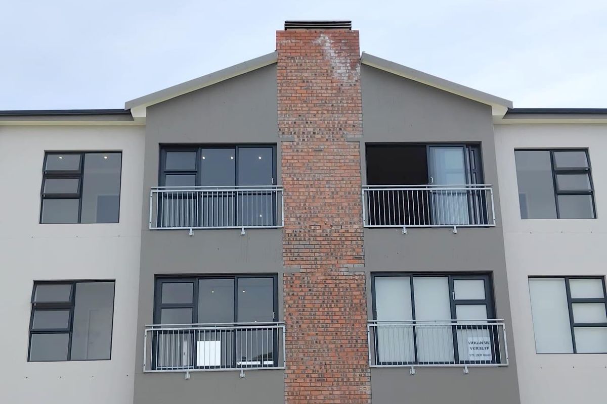 Modern 2 Bedroom Apartment, Hartenbos - Photo 2